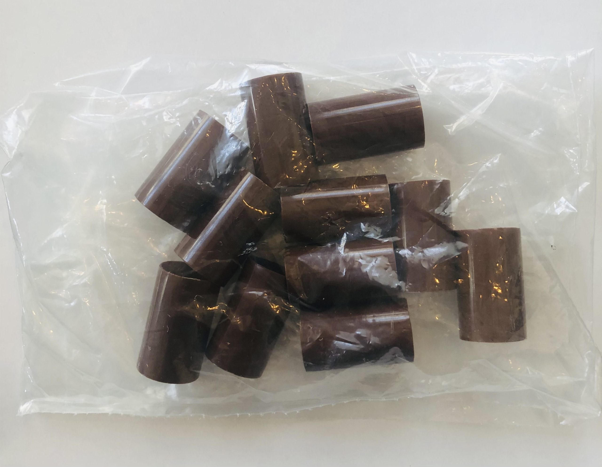 Package of umber uracil tubes